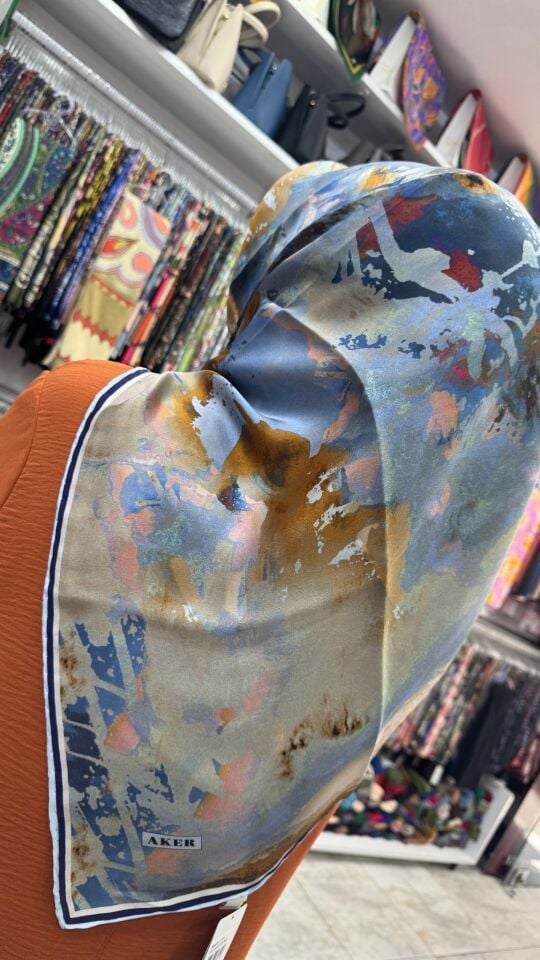 Aker İpek Eşarp - 2025 İlkbahar-Yaz - 8989701-321 - Sura