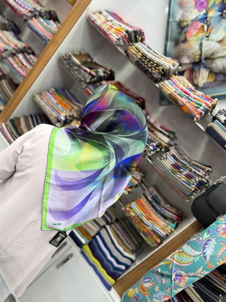 Aker İpek Eşarp - 2025 İlkbahar-Yaz - 9043701-391 - Sura