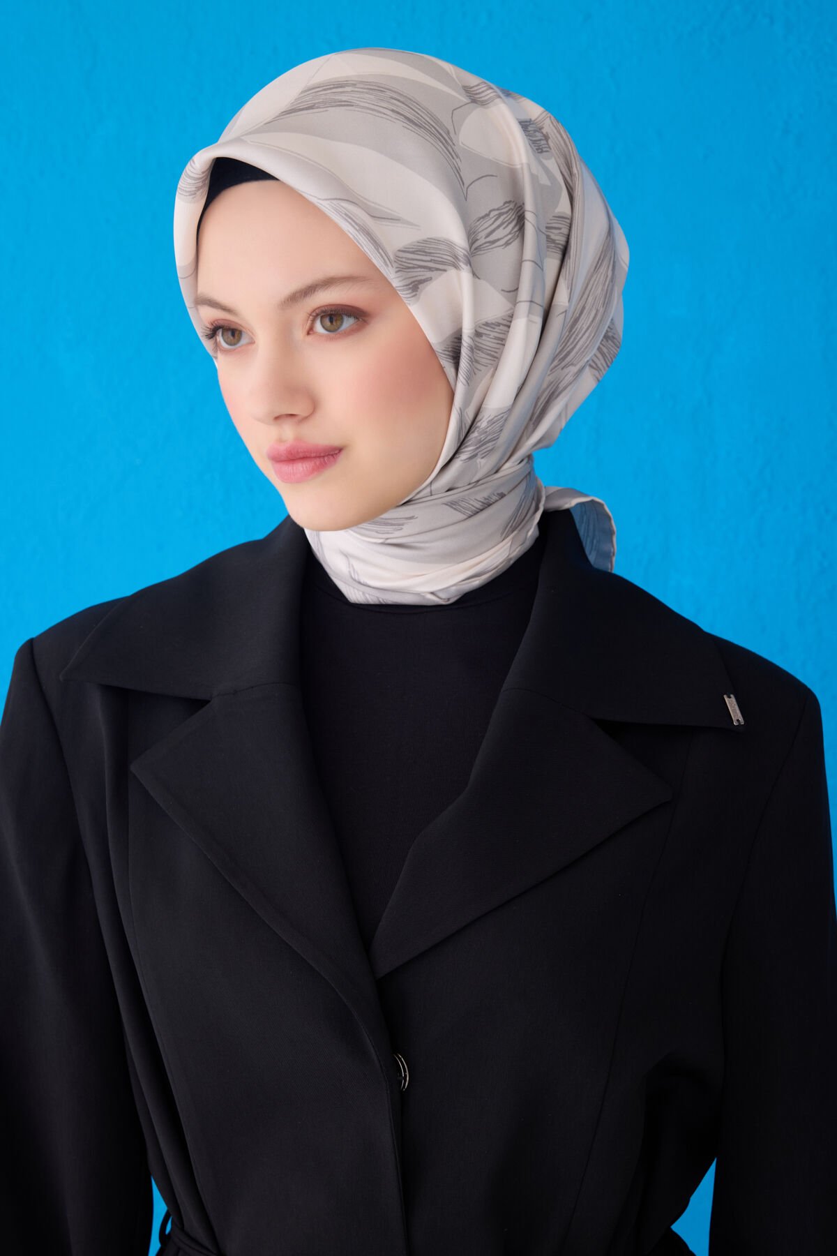 Belli İpek Eşarp 2025 İlkbahar-Yaz - 4123D-60 - Tivil