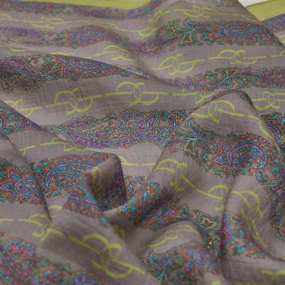 İpekevi Çam Kokusu Monogram Desenli Tensel Şal 02891