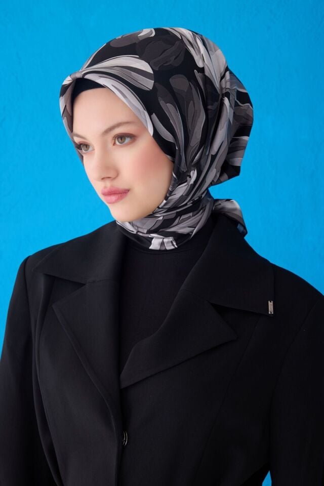 Belli İpek Eşarp 2025 İlkbahar-Yaz - 4107D-85 - Sura