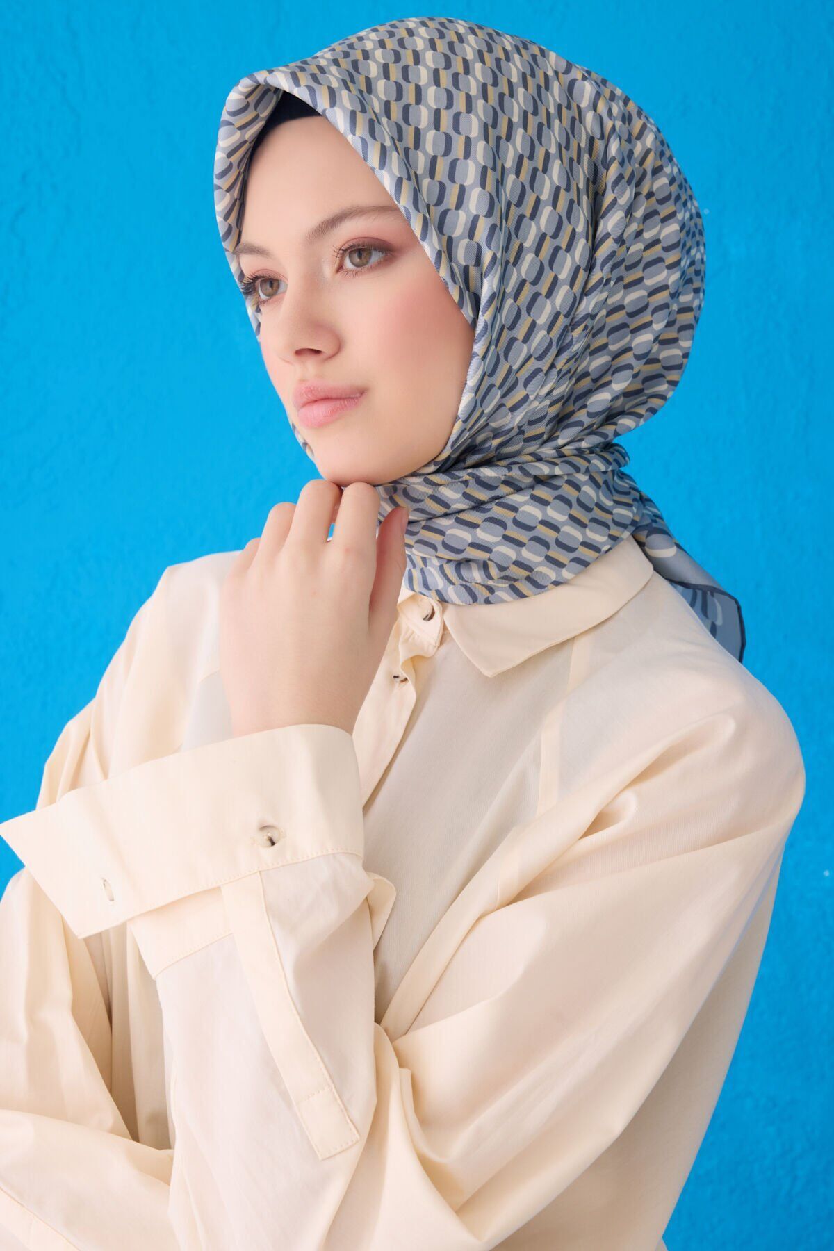 Belli İpek Eşarp 2025 İlkbahar-Yaz - 4124D-56 - Tivil