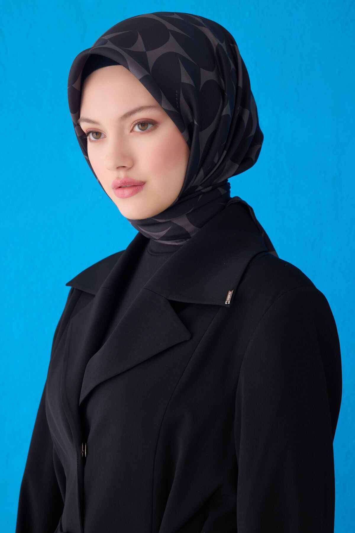 Belli İpek Eşarp 2025 İlkbahar-Yaz - 4117D-04 - Tivil