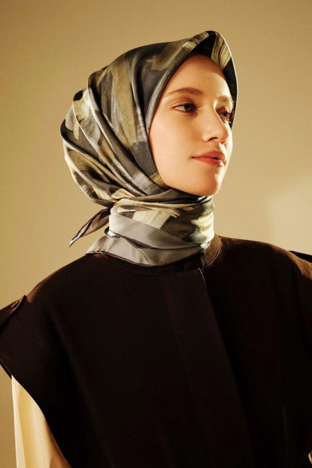 Armine İpek Eşarp 2025/2026 Sonbahar Kış - 9413D-04 - Tivil