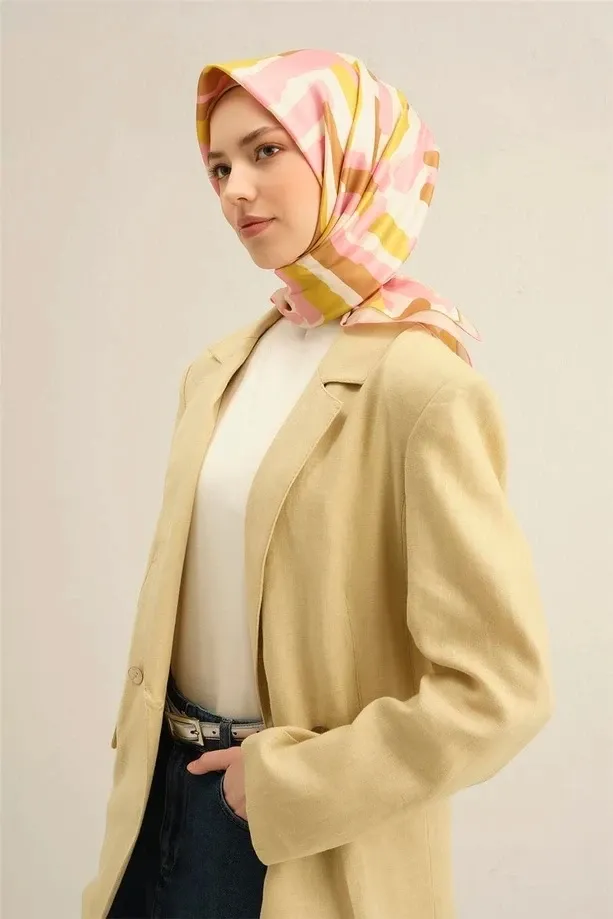 Armine İpek Eşarp 2025 İlkbahar-Yaz - 9303D-34 - Tivil