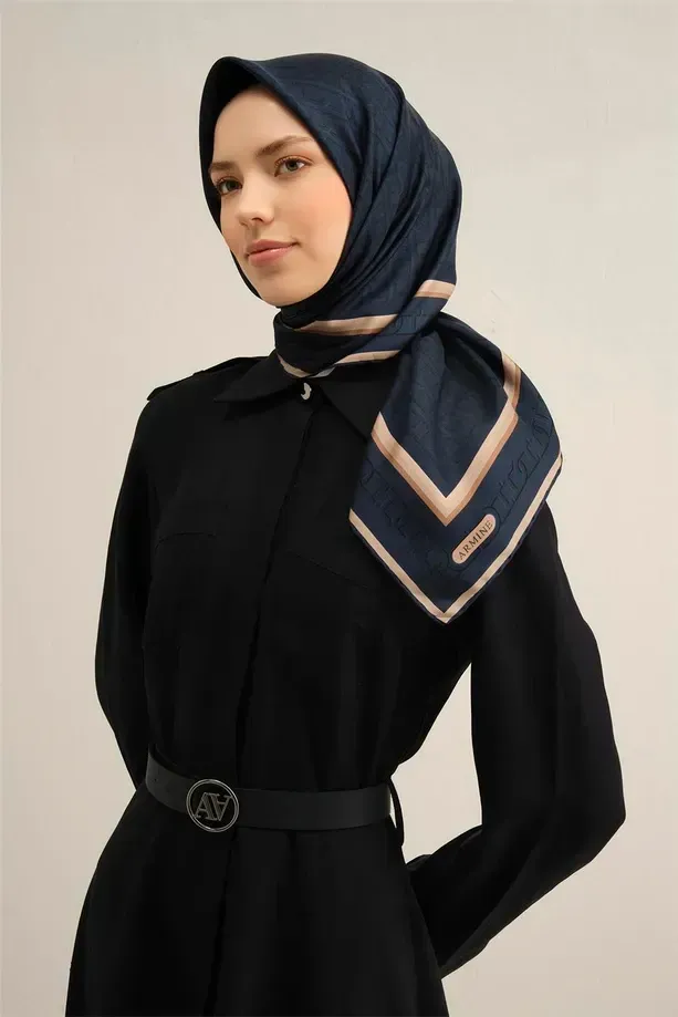 Armine İpek Eşarp 2025 İlkbahar-Yaz - 9301D-52 - Sura