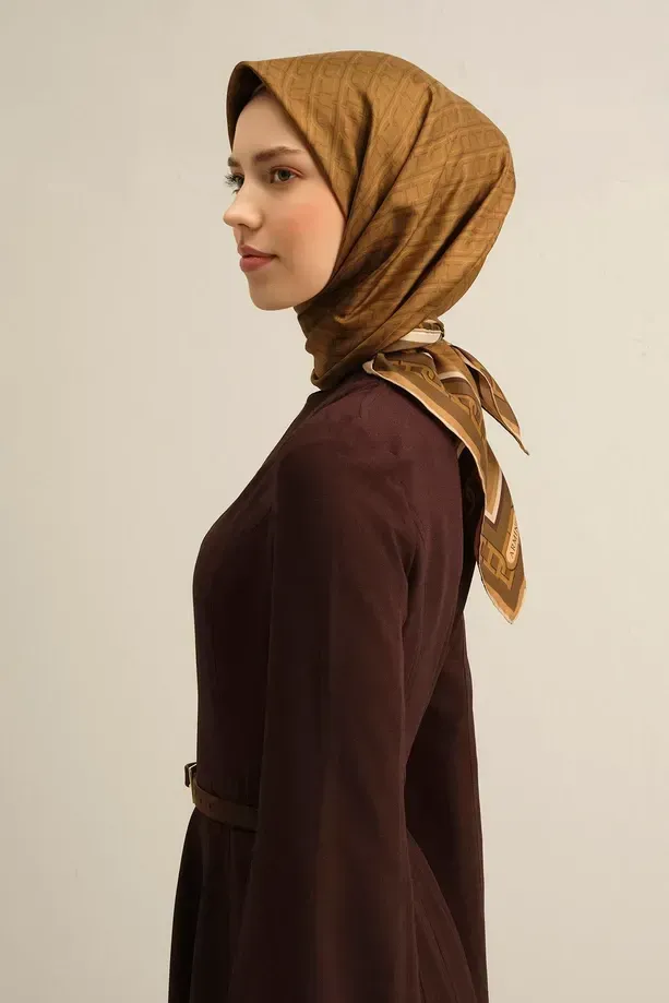 Armine İpek Eşarp 2025 İlkbahar-Yaz - 9301D-31 - Sura