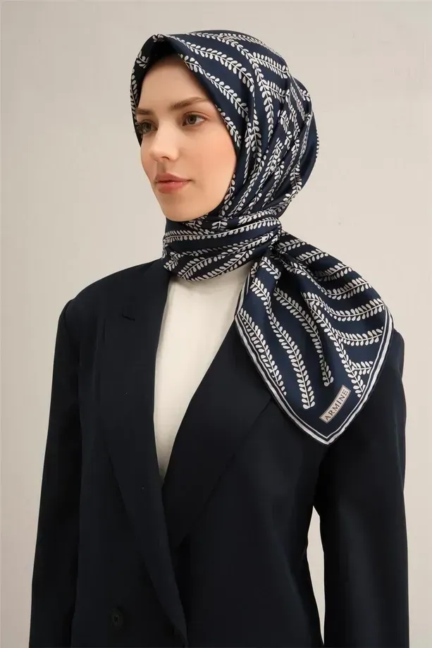 Armine İpek Eşarp 2025 İlkbahar-Yaz - 9351D-07 - Sura