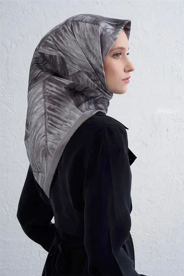 Armine İpek Eşarp 2025/2026 Sonbahar Kış - 9430D-84 - Tivil