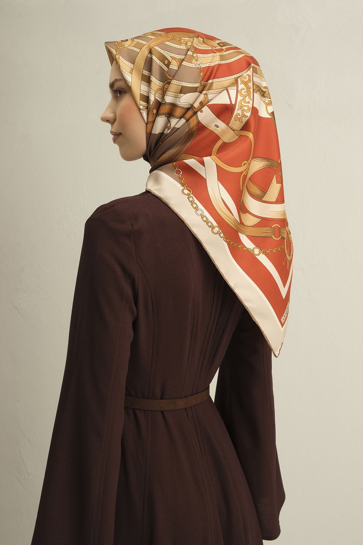 Armine İpek Eşarp 2025 İlkbahar-Yaz - 9315D-05 - Tivil