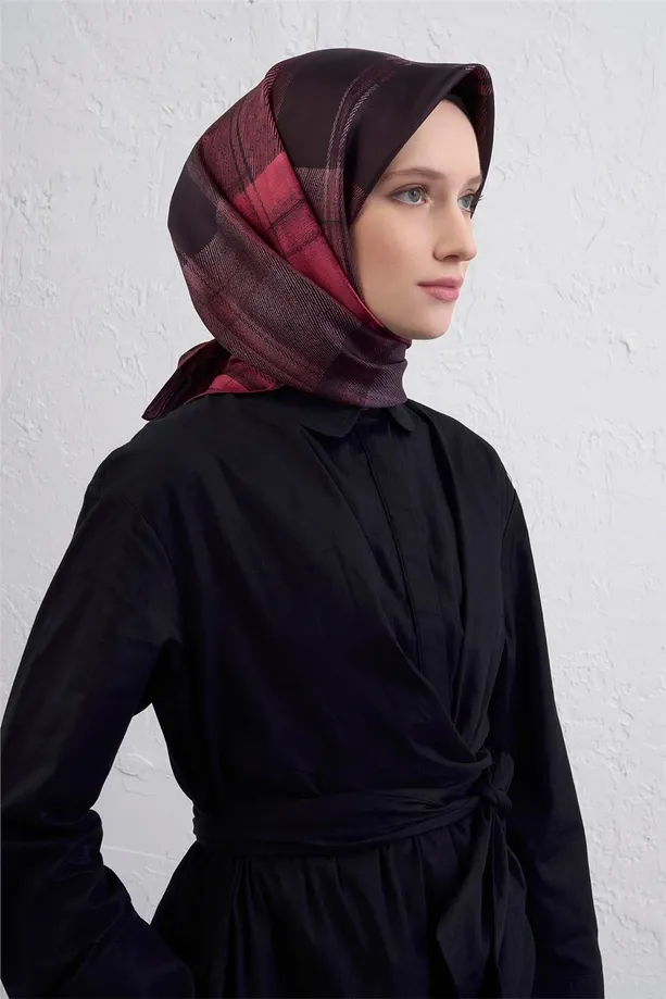 Armine İpek Eşarp 2025/2026 Sonbahar Kış - 9424D-82 - Tivil