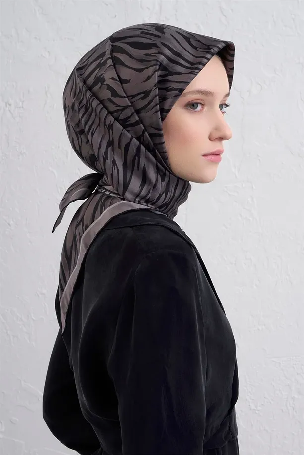 Armine İpek Eşarp 2025/2026 Sonbahar Kış - 9435D-43 - Tivil