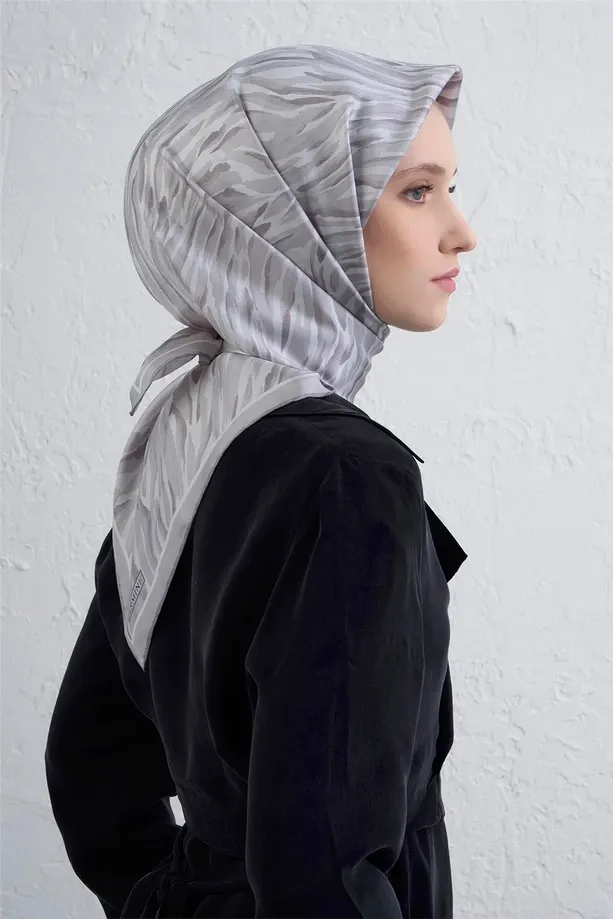 Armine İpek Eşarp 2025/2026 Sonbahar Kış - 9435D-41 - Tivil