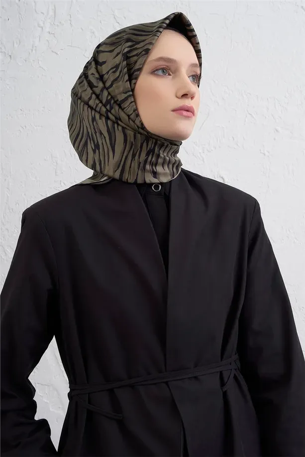 Armine İpek Eşarp 2025/2026 Sonbahar Kış - 9435D-40 - Tivil