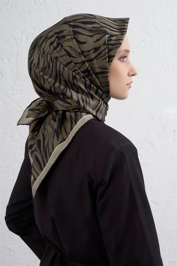 Armine İpek Eşarp 2025/2026 Sonbahar Kış - 9435D-40 - Tivil