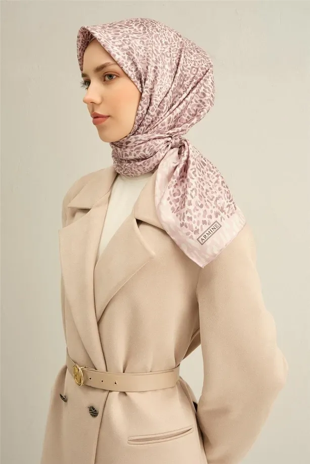 Armine İpek Eşarp 2025 İlkbahar-Yaz - 9352D-82 - Tivil