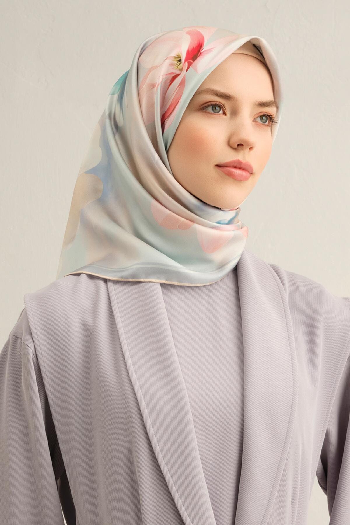 Armine İpek Eşarp 2025 İlkbahar-Yaz - 9305D-80 - Sura