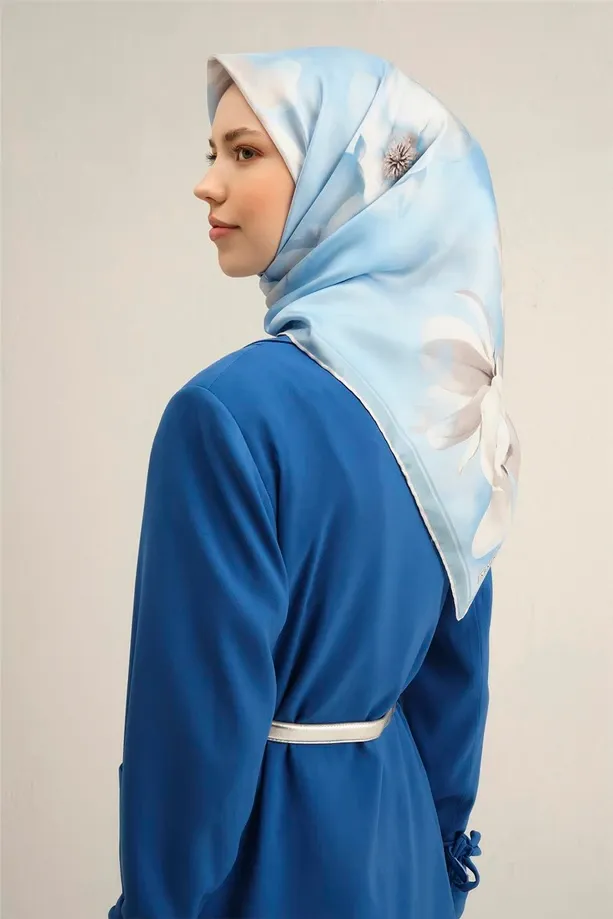 Armine İpek Eşarp 2025 İlkbahar-Yaz - 9305D-87 - Tivil