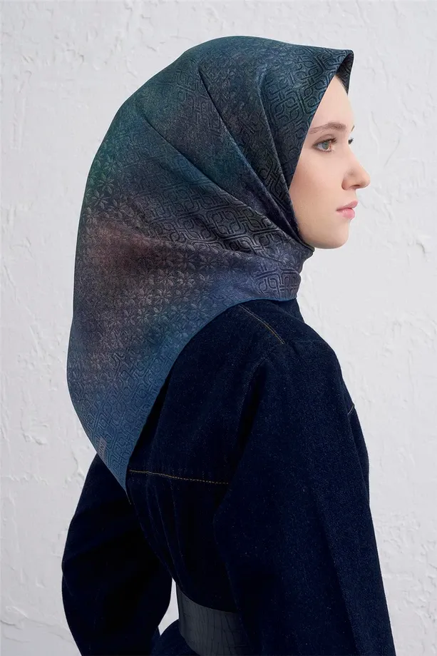 Armine İpek Eşarp 2025/2026 Sonbahar Kış - 9437D-10 - Tivil