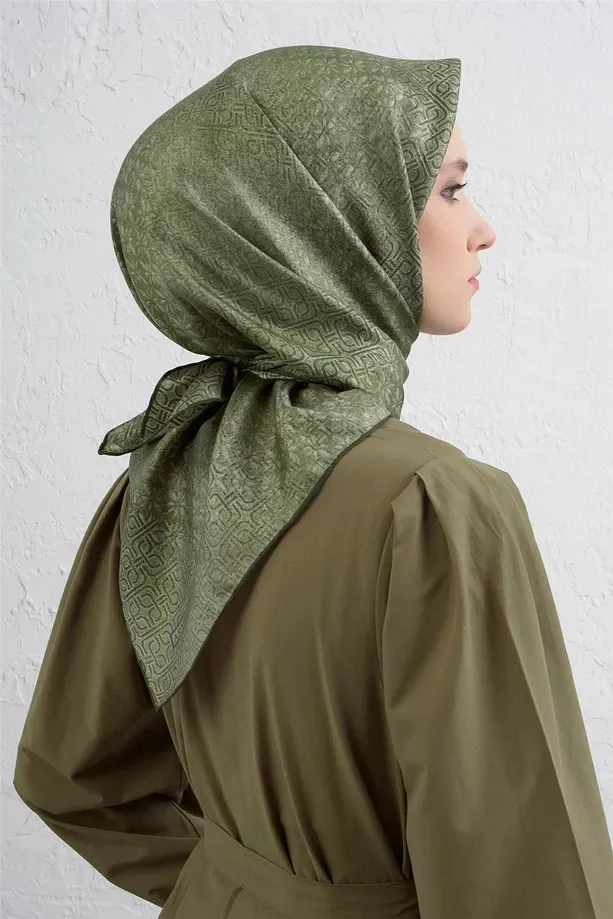 Armine İpek Eşarp 2025/2026 Sonbahar Kış - 9437D-15 - Tivil