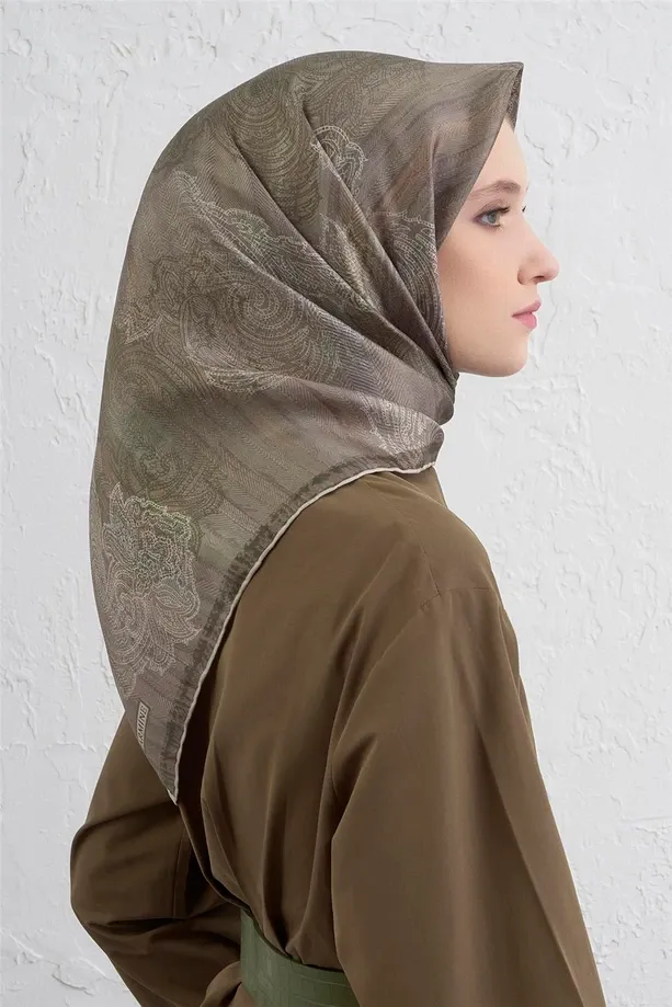 Armine İpek Eşarp 2025/2026 Sonbahar Kış - 9428D-32 - Tivil - Paisley Desen