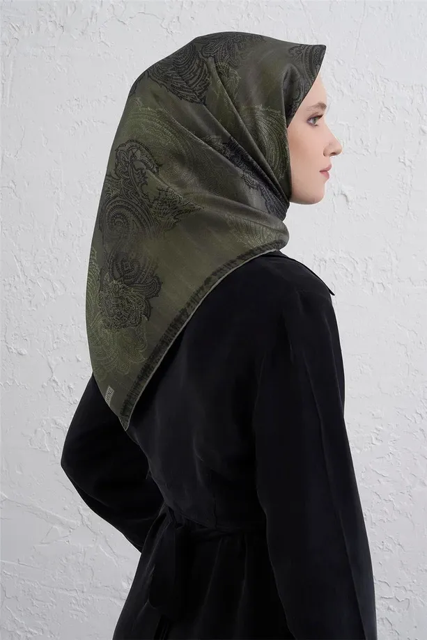 Armine İpek Eşarp 2025/2026 Sonbahar Kış - 9428D-36 - Tivil - Paisley Desen