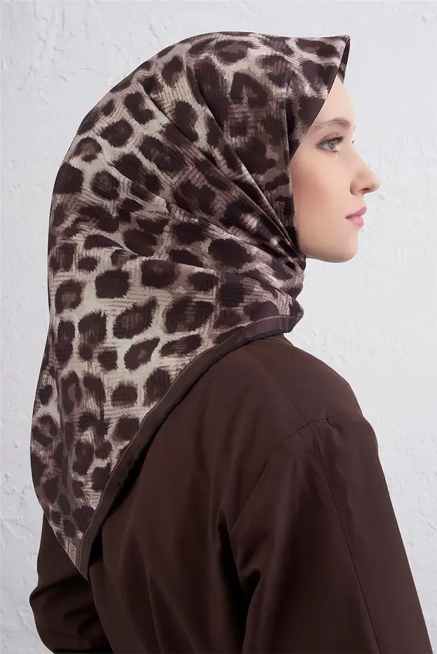 Armine İpek Eşarp 2025/2026 Sonbahar Kış - 9425D-53 - Tivil - Leopar Desen