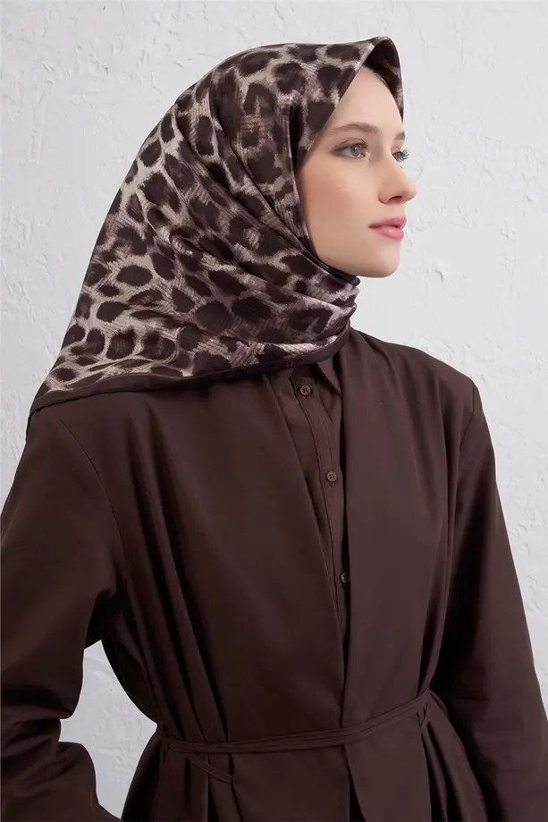 Armine İpek Eşarp 2025/2026 Sonbahar Kış - 9425D-53 - Tivil - Leopar Desen