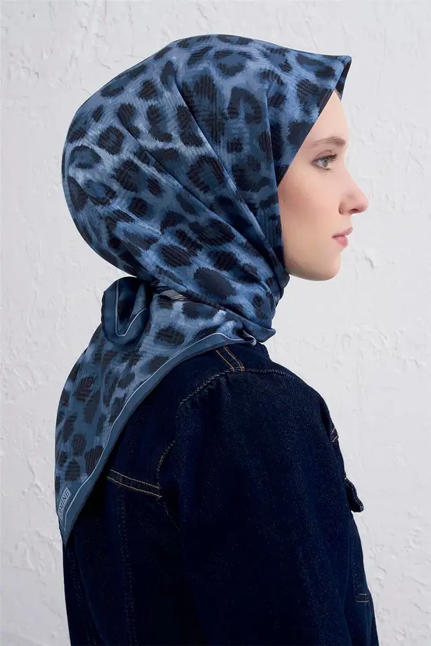 Armine İpek Eşarp 2025/2026 Sonbahar Kış - 9425D-33 - Tivil - Leopar Desen