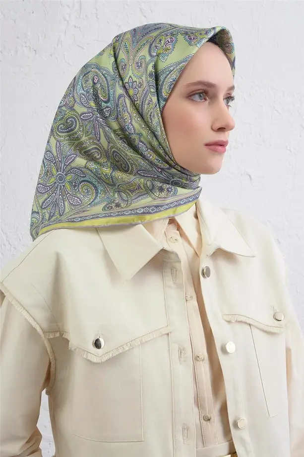 Armine İpek Eşarp 2025/2026 Sonbahar Kış - 9421D-83 - Tivil