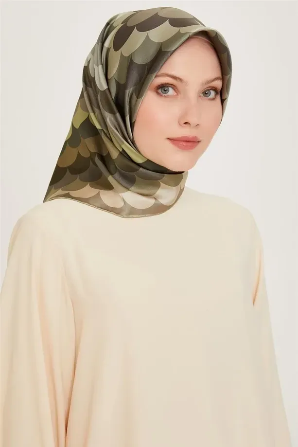 Armine İpek Eşarp 2024/2025 Sonbahar Kış - 9212D-38 - Sura