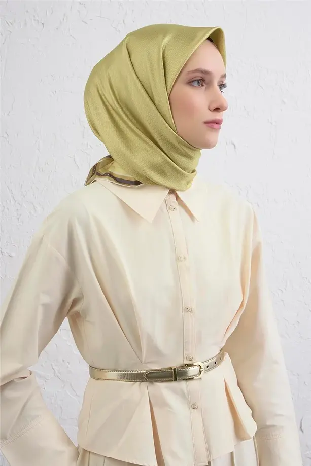 Armine İpek Eşarp 2025/2026 Sonbahar Kış - 9401D-34 - Tivil