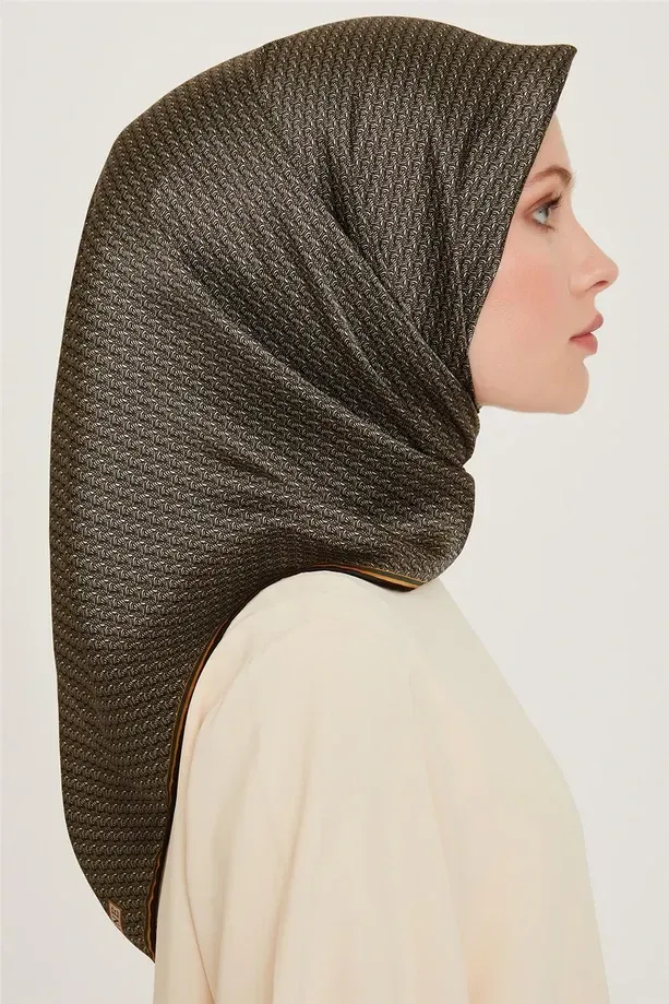 Armine İpek Eşarp 2024/2025 Sonbahar Kış - 9250D-82 - Tivil