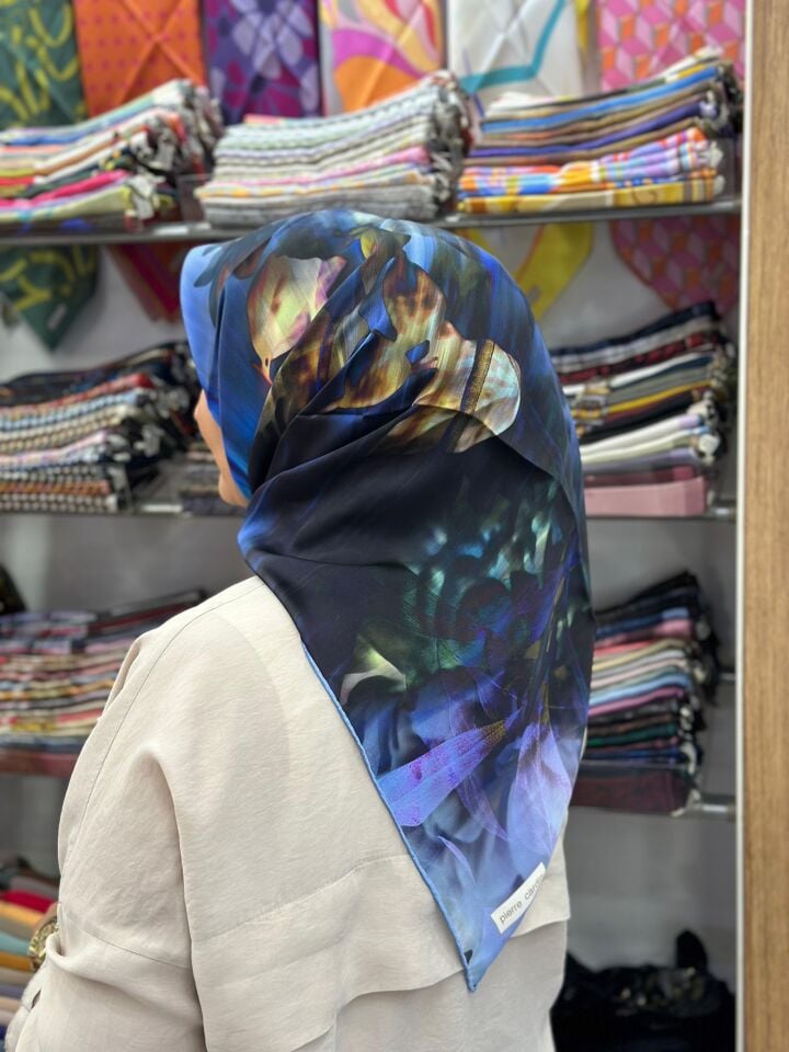 Pierre Cardin İpek Eşarp - 2025/2026 Sonbahar-Kış - 9093230-321 - Sura