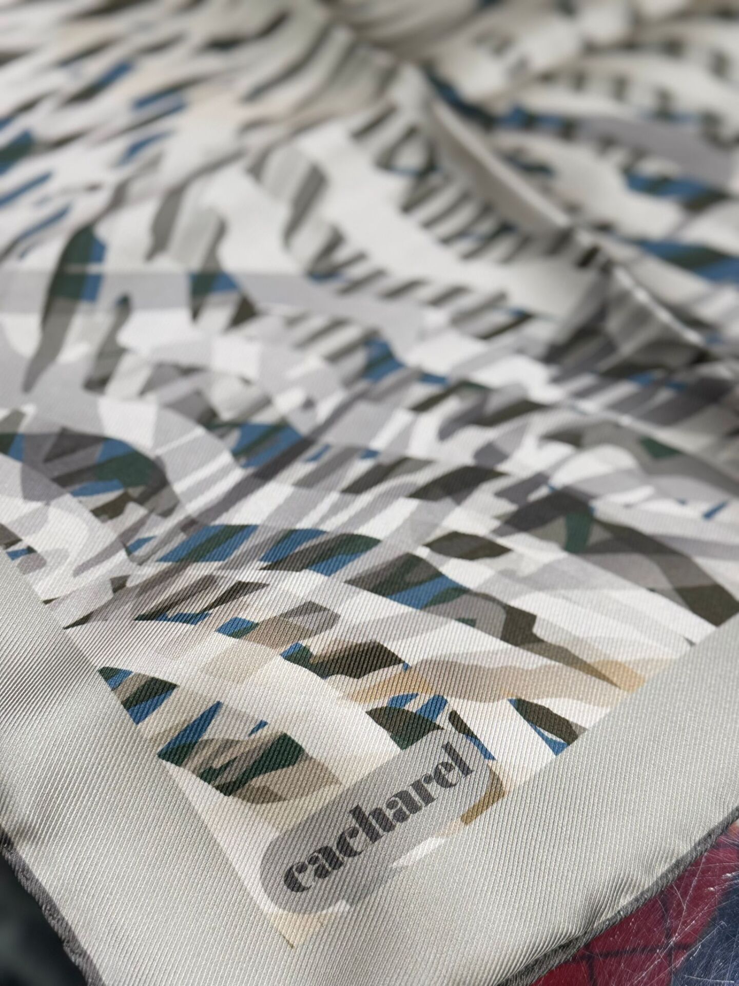 Cacharel Twill İpek Eşarp - 2025/2026 Sonbahar-Kış - 9024313 -952  Tivil