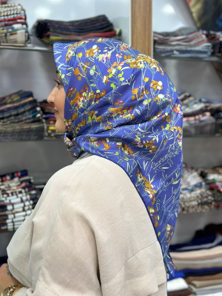 Cacharel Twill İpek Eşarp - 2025/2026 Sonbahar-Kış - 9040313 -921 Tivil