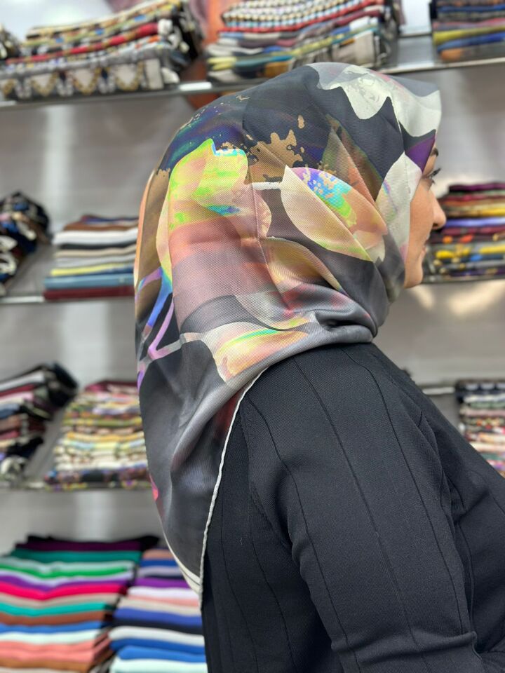 Cacharel Twill İpek Eşarp - 2025/2026 Sonbahar-Kış - 9084313-971- Tivil