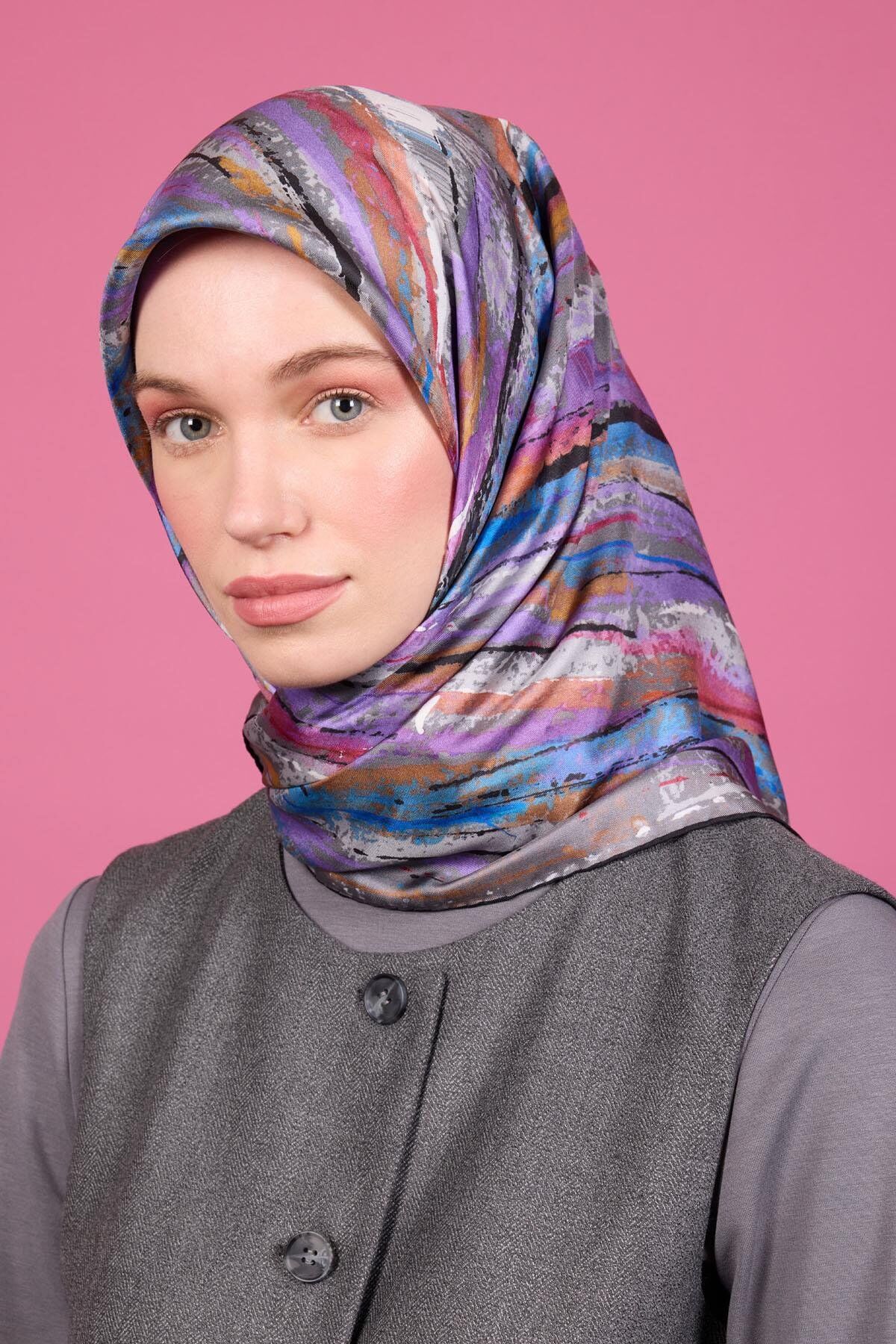 Aker İpek Eşarp - 2025/2026 Sonbahar-Kış - 9096701-313 - Sura