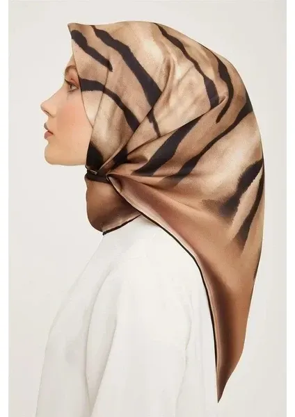 Armine Nostalji Serisi Sura İpek Eşarp-9020D-02