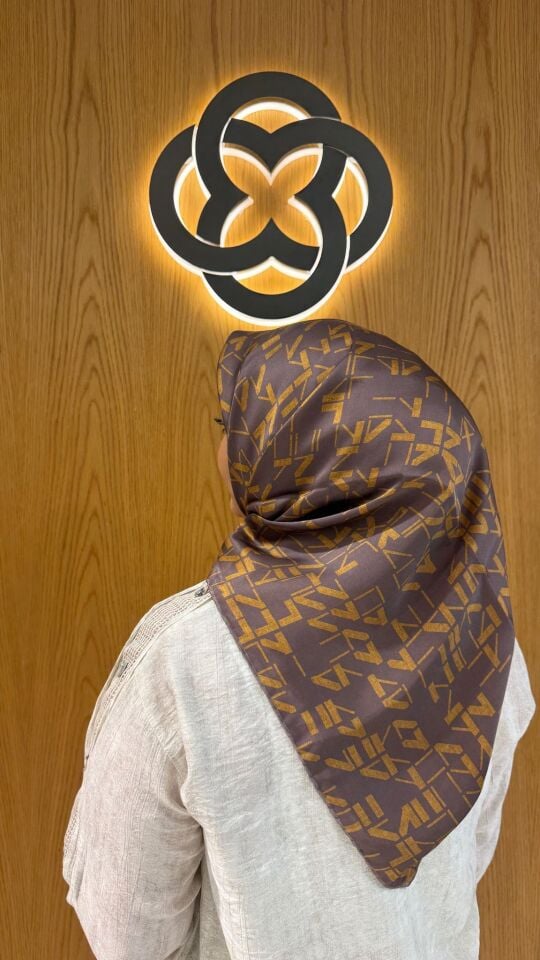 Aker İpek Eşarp - 2025/2026 Sonbahar-Kış - 9066701-333 - Sura