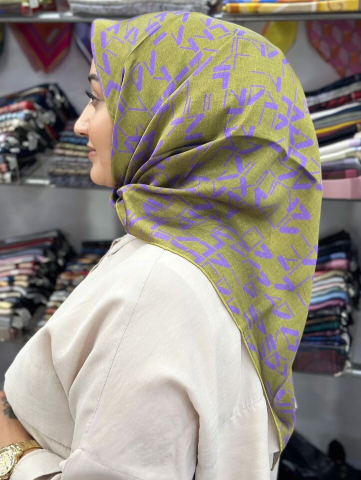 Aker İpek Eşarp - 2025/2026 Sonbahar-Kış - 9066701-351 - Sura