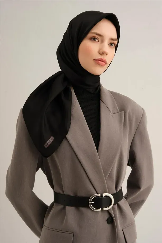 Armine Jakarlı İpek Eşarp - Monogram Desen 2000-01
