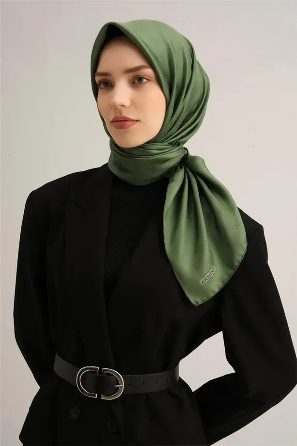 Armine Jakarlı İpek Eşarp - Monogram Desen 2000-180119