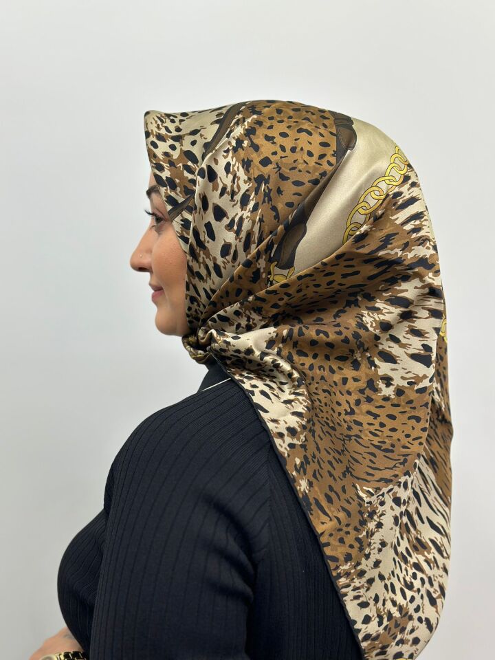 Aker İpek Eşarp - 2025/2026 Sonbahar-Kış - 9063701-311 - Sura