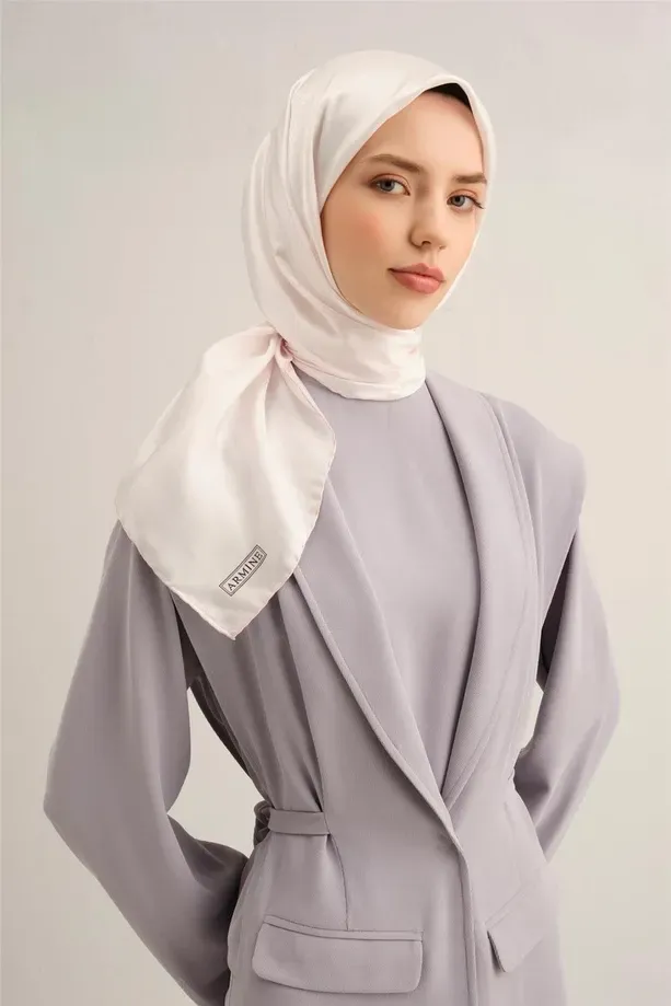 Armine Jakarlı İpek Eşarp - Monogram Desen 2000-20