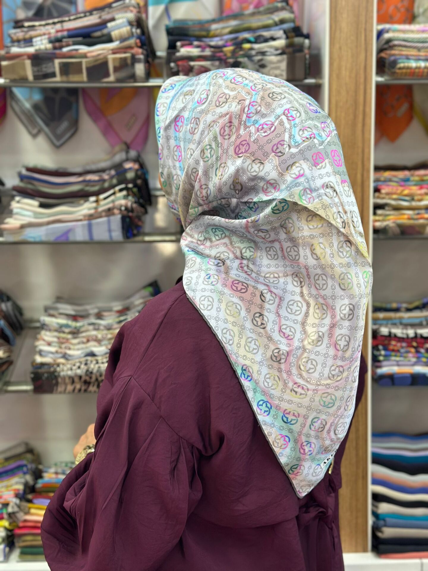 Aker İpek Eşarp - 2025/2026 Sonbahar-Kış - 9049701-371 - Sura