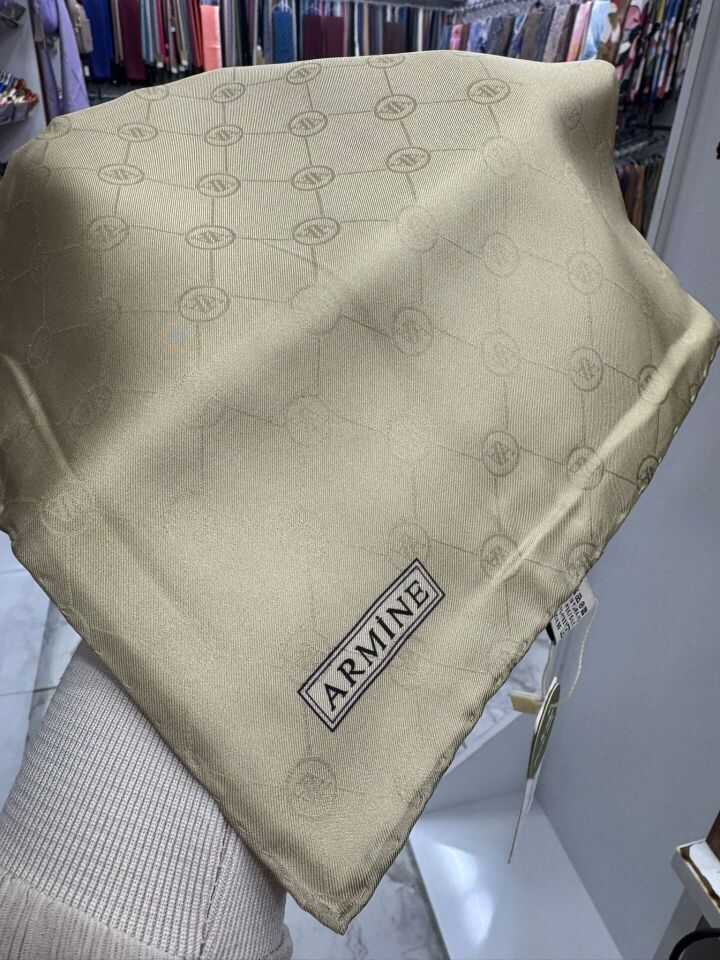 Armine Jakarlı İpek Eşarp - Monogram Desen -2000-03