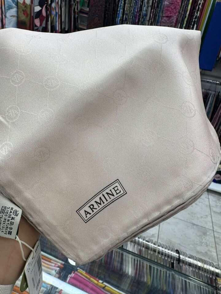 Armine Jakarlı İpek Eşarp - Monogram Desen -2000-245341 Bej