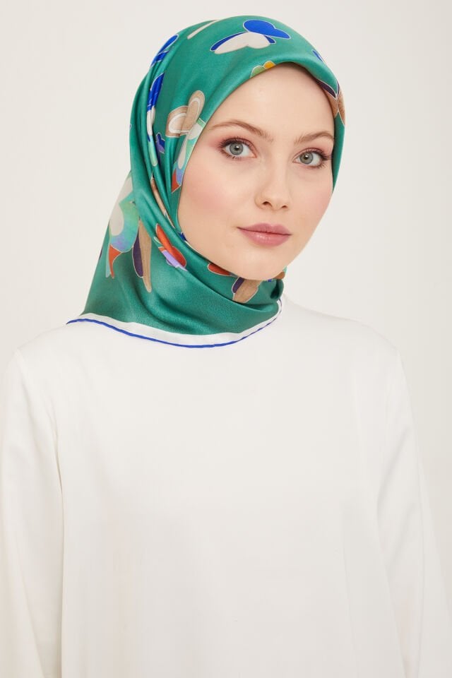 Armine İpek Eşarp 2024 İlkbahar-Yaz - 9146D-84 - Sura