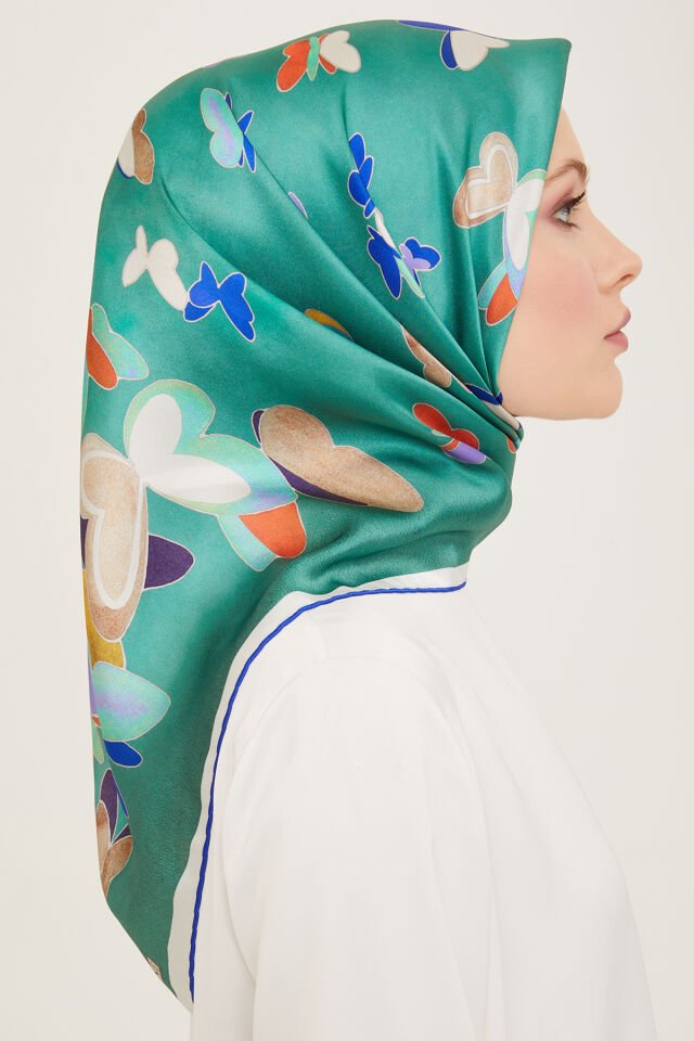 Armine İpek Eşarp 2024 İlkbahar-Yaz - 9146D-84 - Sura